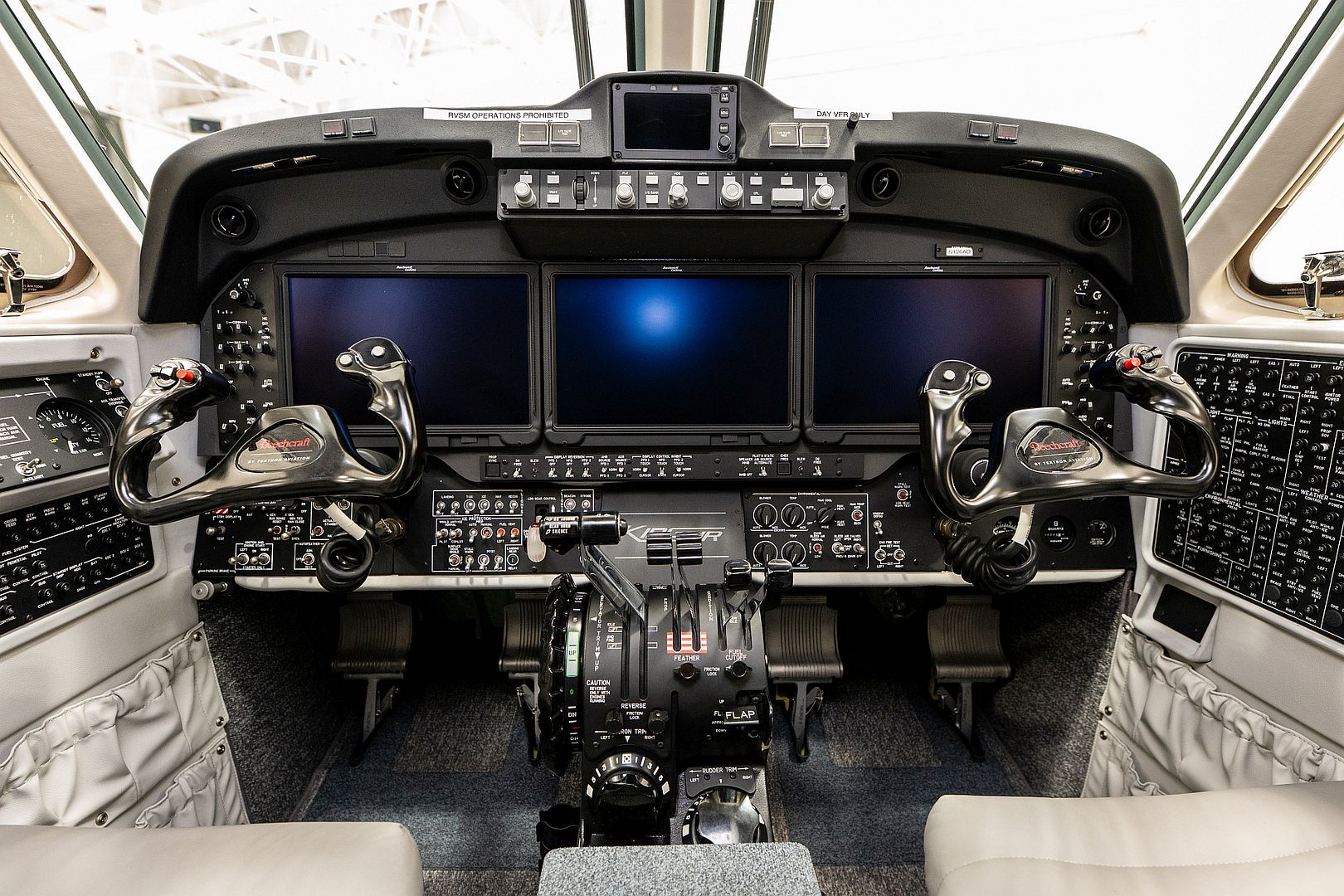 607fc663b94c 607fc663b94c