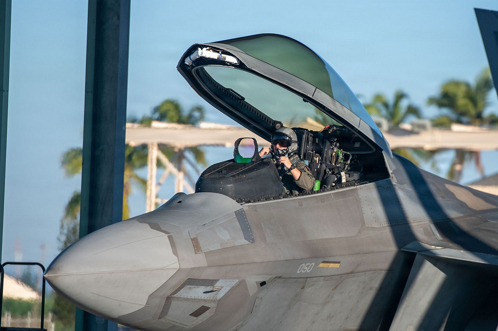 Ceda708b458e Ceda708b458e