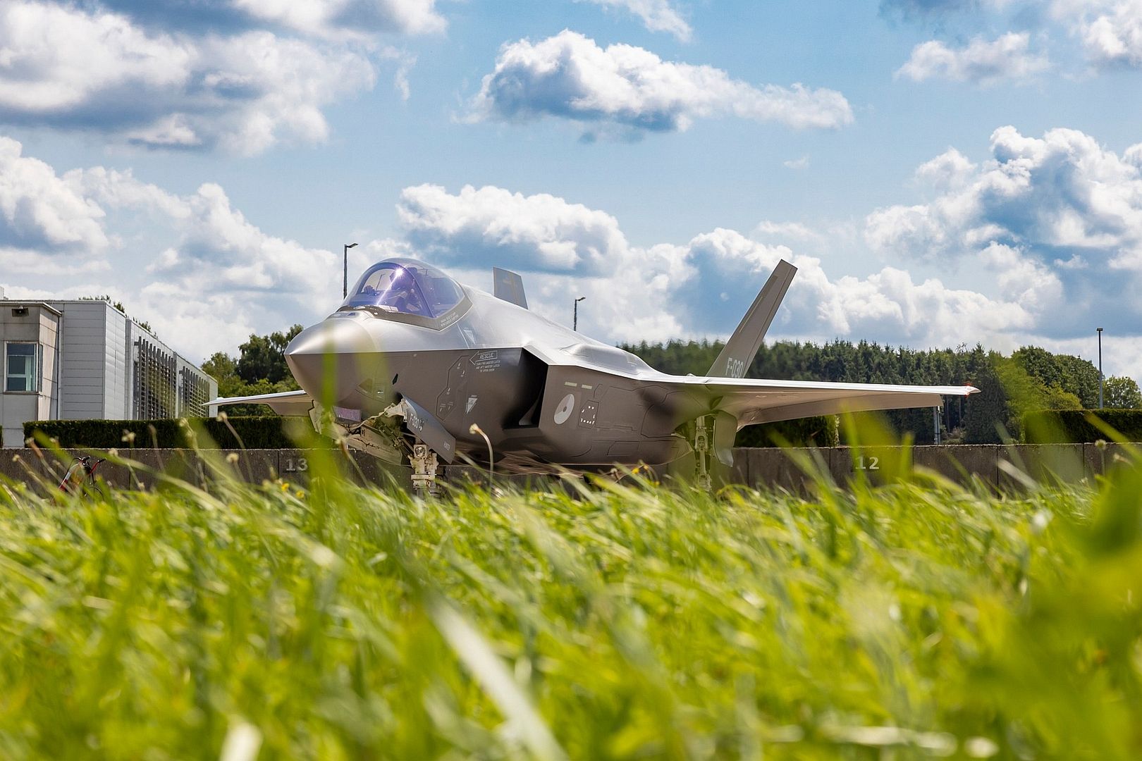 014b82060d1b 014b82060d1b