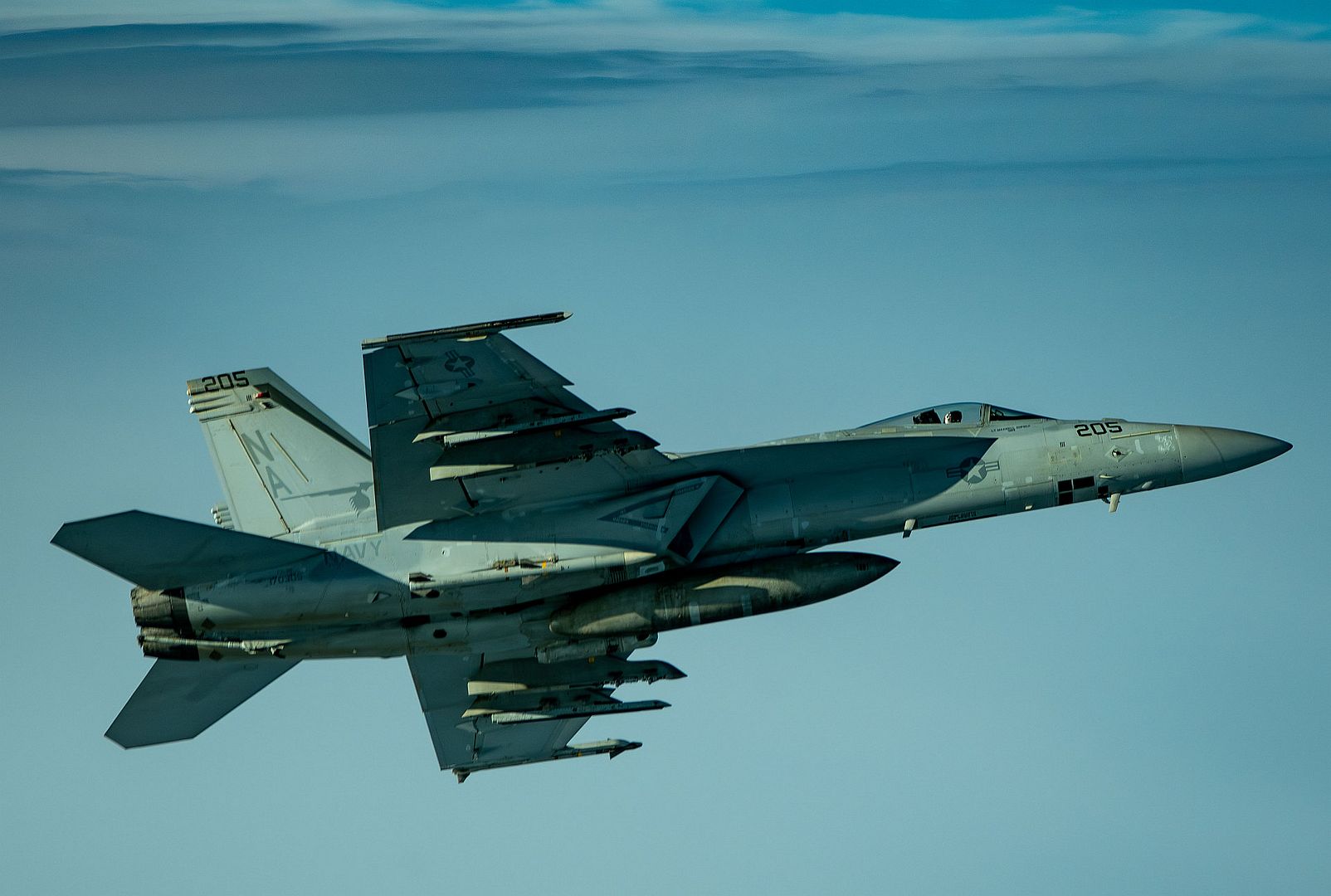 71311e75c7ec 71311e75c7ec