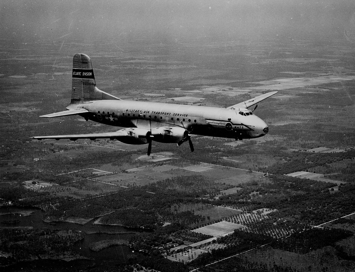 6dc37ba4d704 6dc37ba4d704