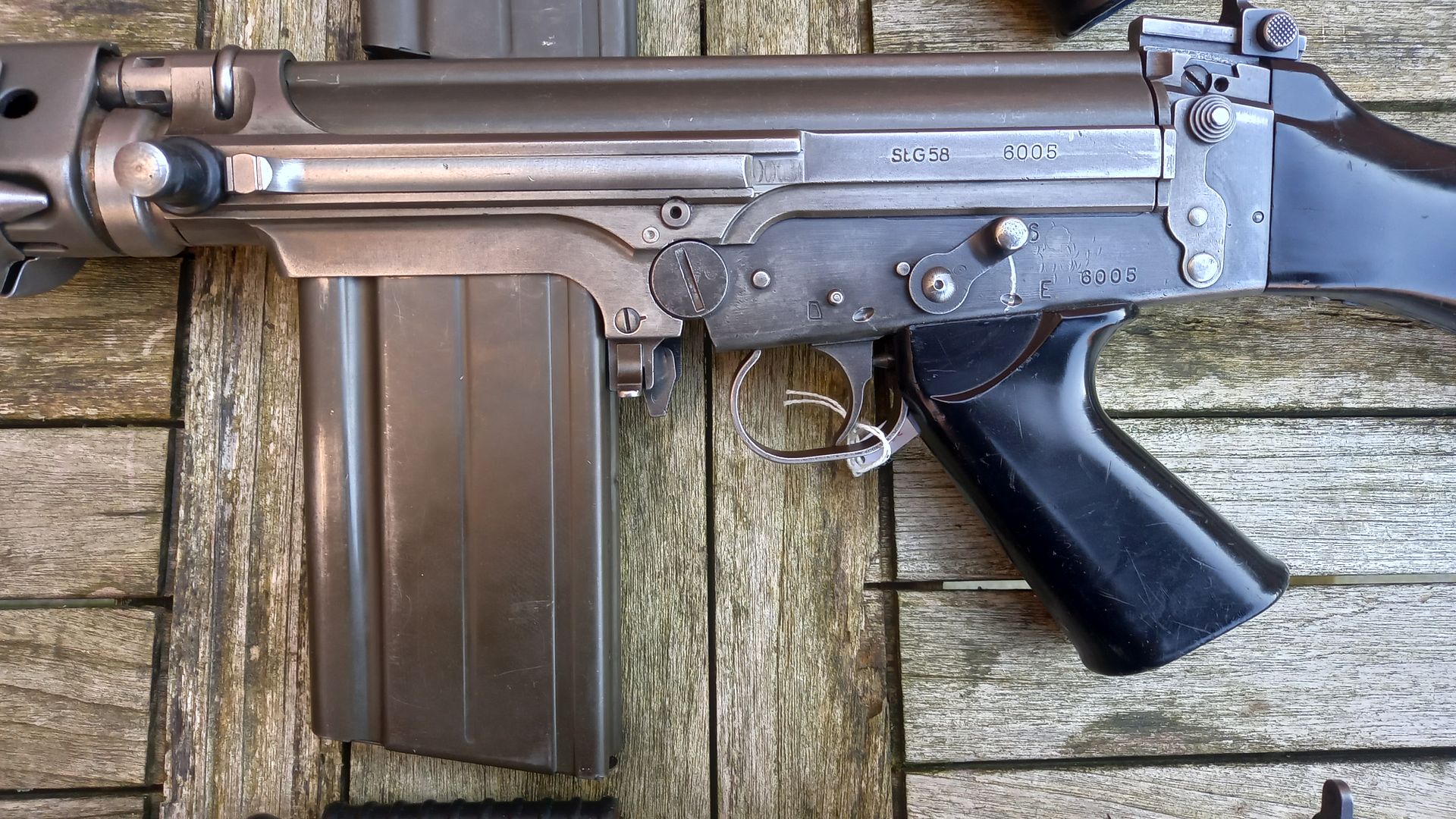 Achtung! FN FAL STG58 MECAR contract trial version. Serial G344 for ...