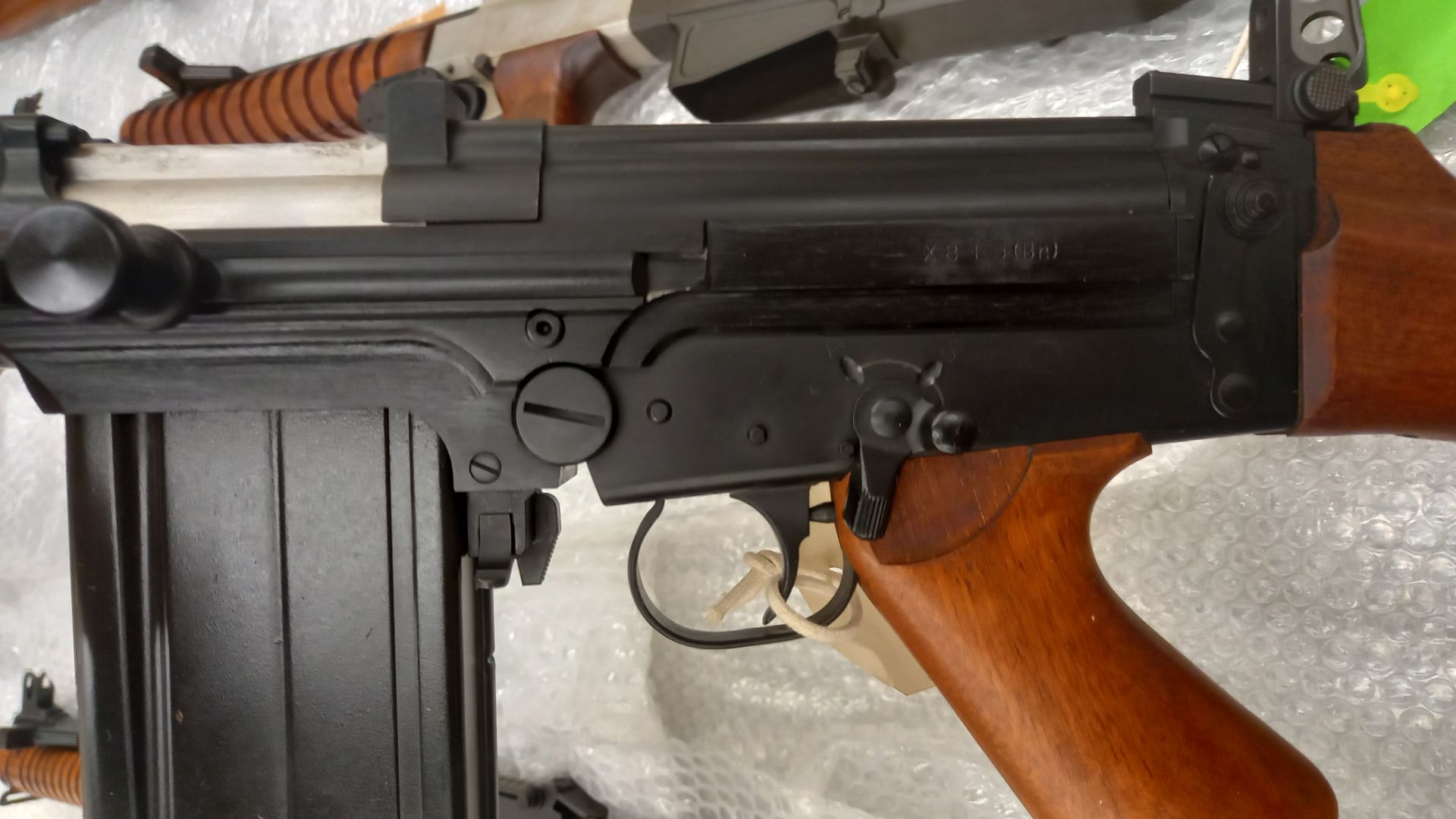 Got my hands on the original FN FAL in 8 Kurz, the real FN Bullpup ...