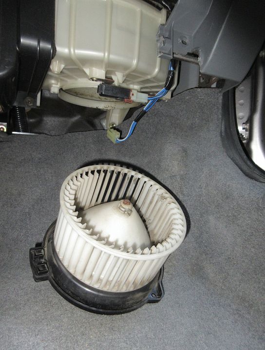 198Blower motor cleaning