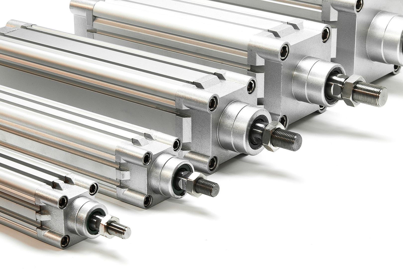 VDMA/ISO 15552 Cylinder Profile View