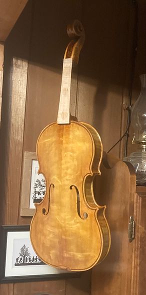 Handmade five string viola handcrafted in Oregon of European Maple and Spruce, by Artisanal Luthier Chet Bishop