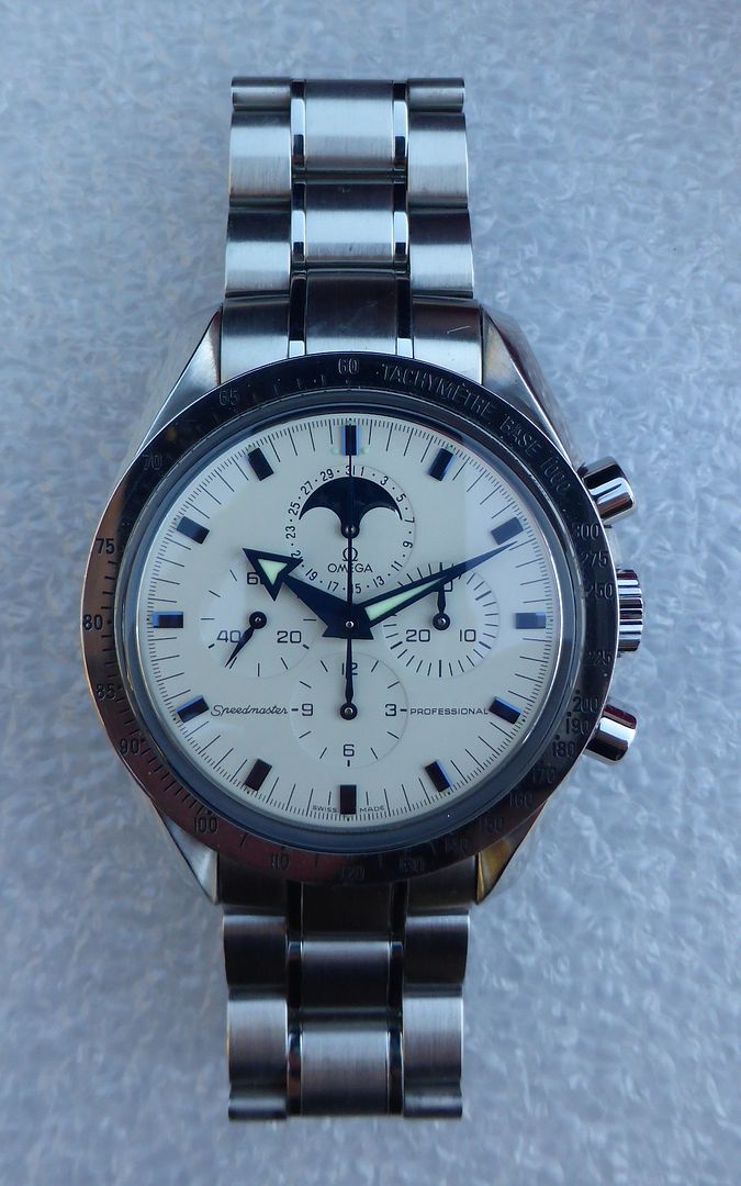 Omega Speedmaster Professional Moonphase