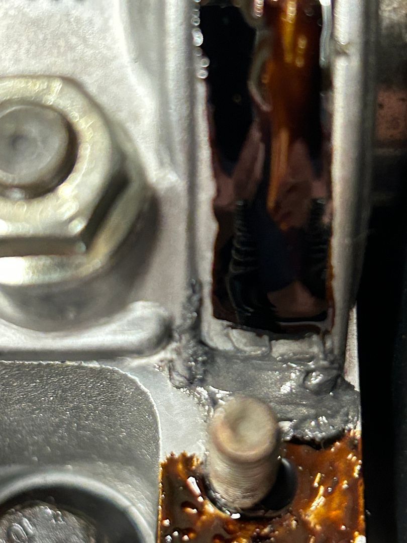 9cb9050a-96c3-4292-b795-d195f0fb5de1.heic