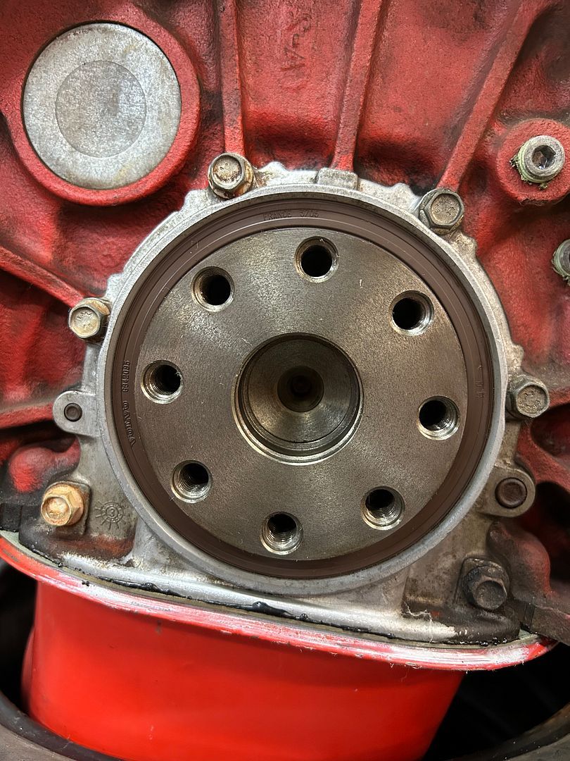 Volvo B23 Rear Block B230 rear main seal replacement - sage advice? | Turbobricks - The ...
