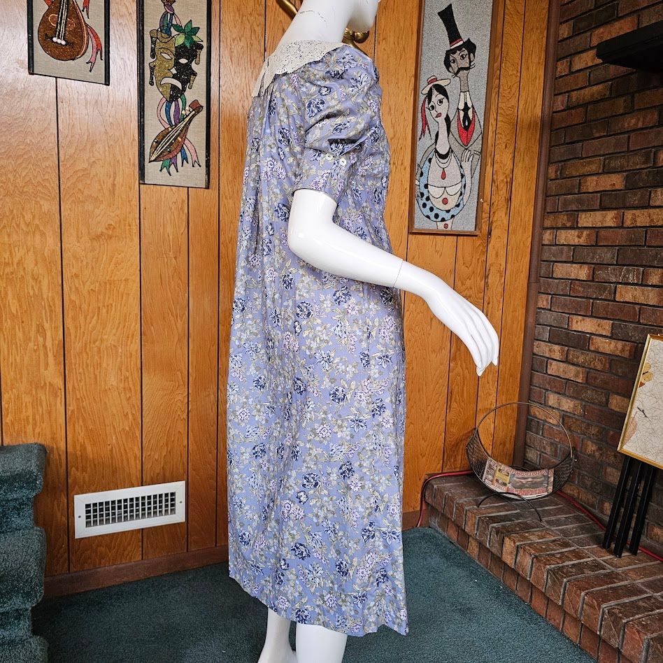 long v neck dress Corrine long sleeve, plunge neck, cut out dress
