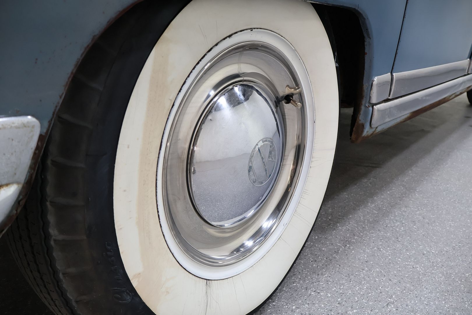 1949 Kaiser Virginian