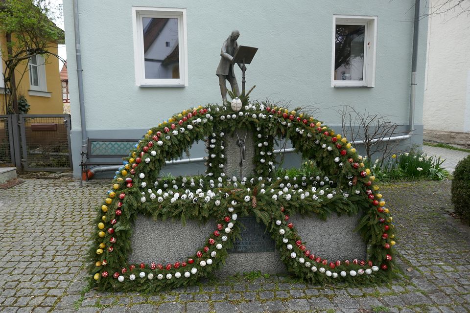 Komponist frontal gesamt