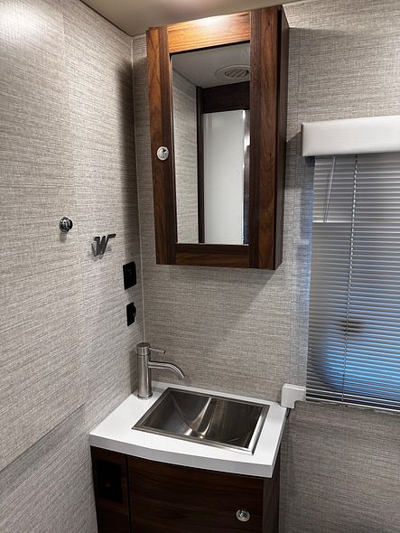 4af9a600-3887-4493-b285-9e7a215b7ea3