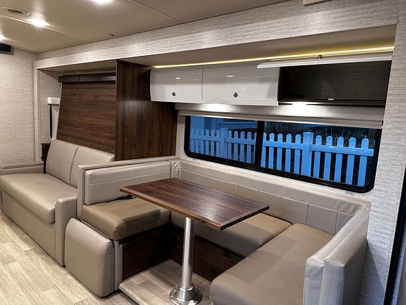 aad68657-3b9f-4f27-8756-5d2139ba6256