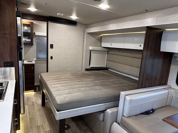 d6d894de-e0b1-43b1-8628-dc4c52918749