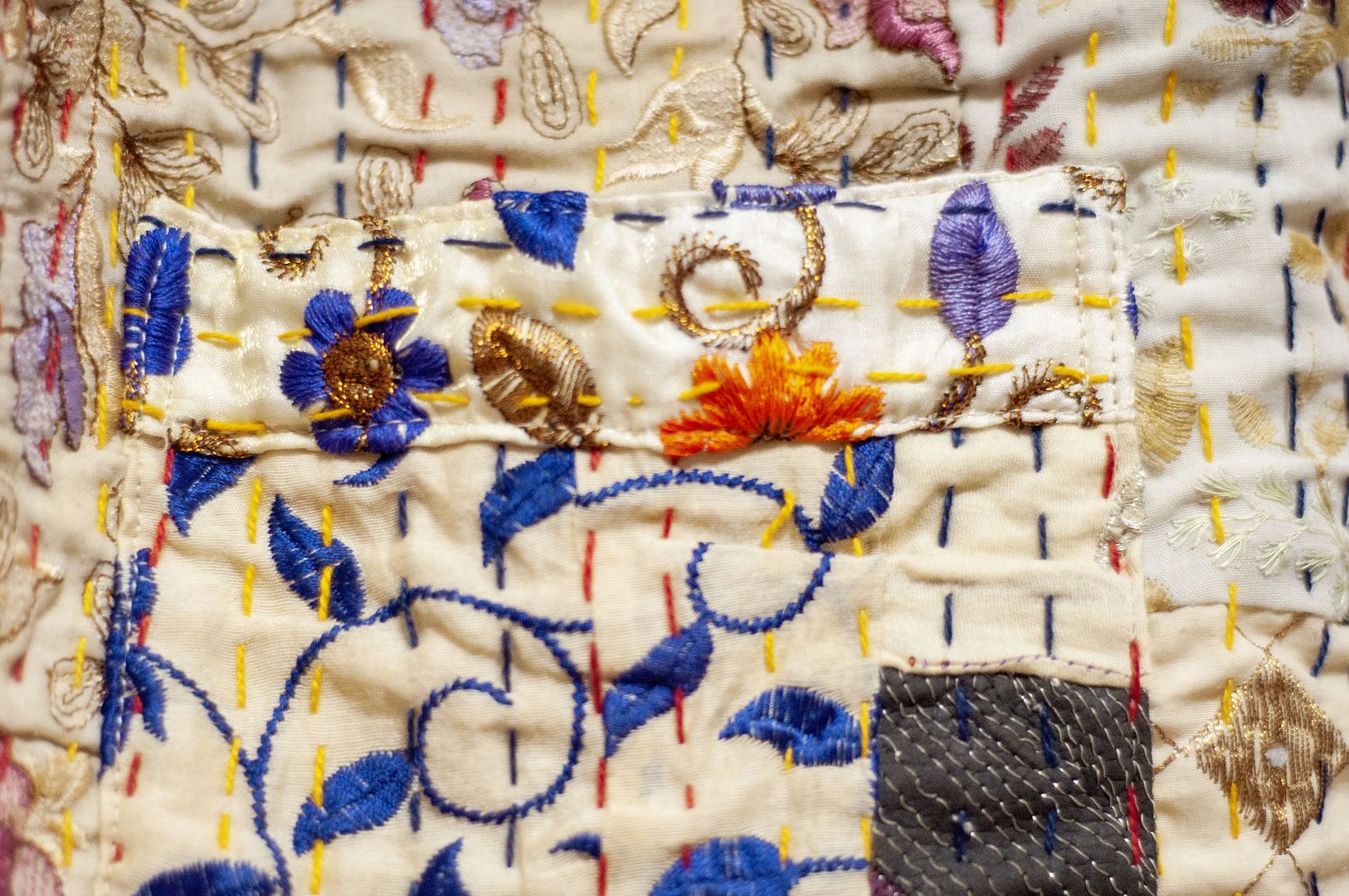 台湾 レディース 手刺繍シルクジャケット インドシルク サリーパッチ