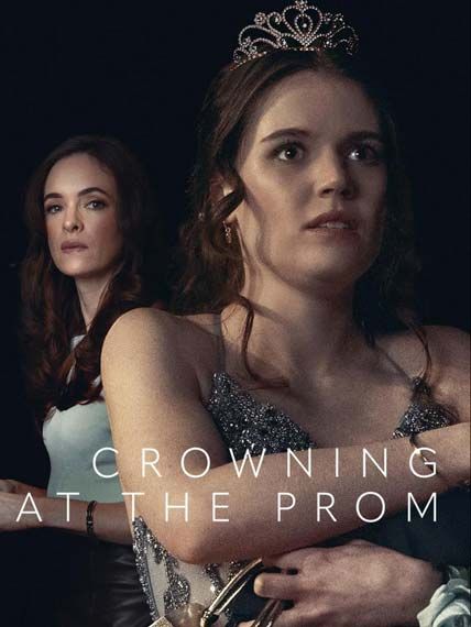 Crowning At The Prom