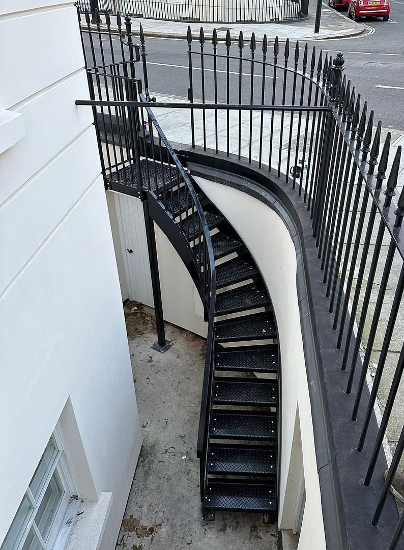 installed-basement-metal-staircase-central-london