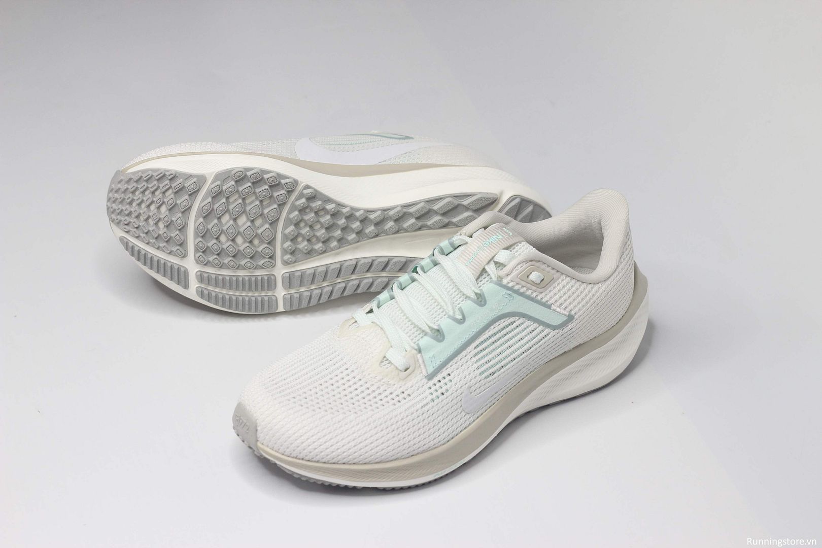 Nike Pegasus 40 Premium W Air Zoom ‘Phantom Jade Ice’ FN7629-030