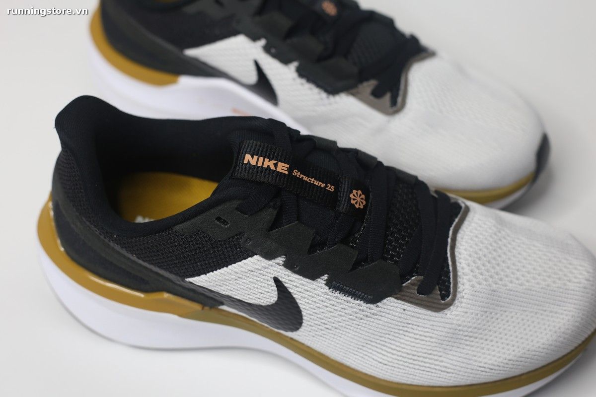 Nike Structure 25 Air Zoom- Summit White Bronzine DJ7883-103