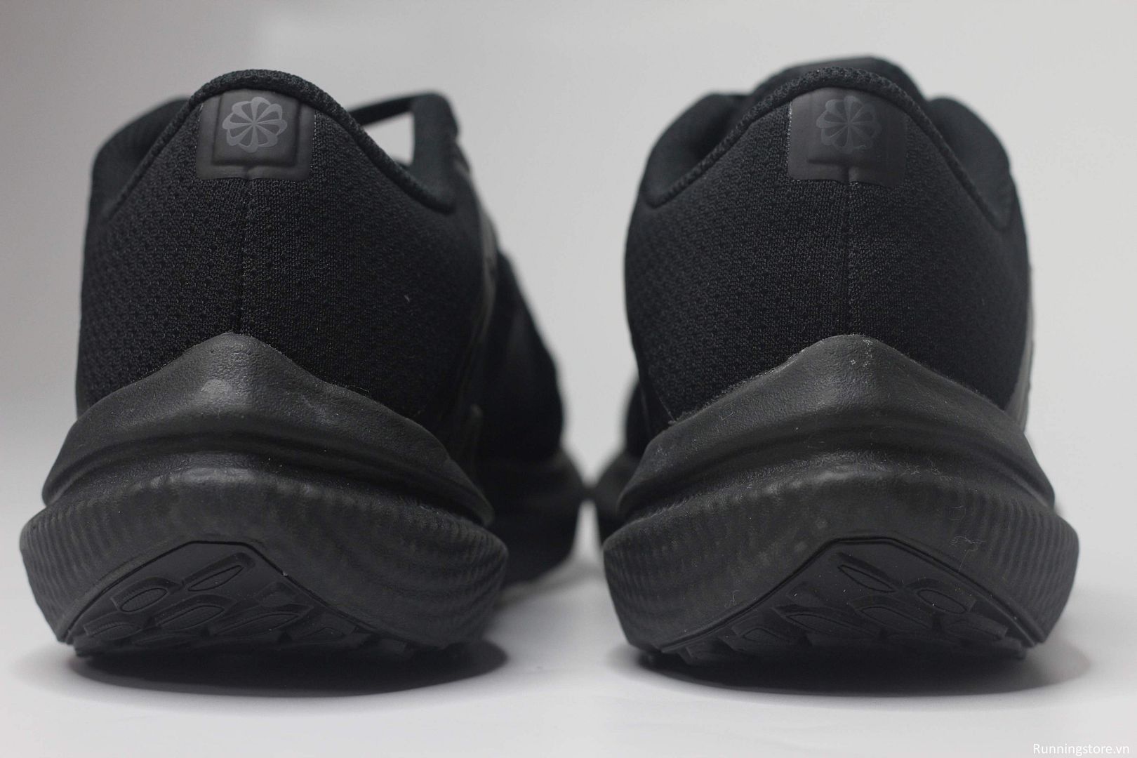 Nike Winflo 10 Air Zoom black DV4022-001