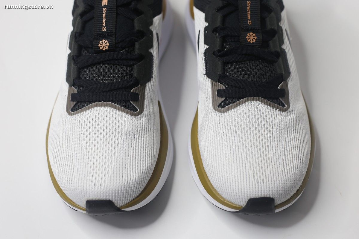 Nike Structure 25 Air Zoom- Summit White Bronzine DJ7883-103