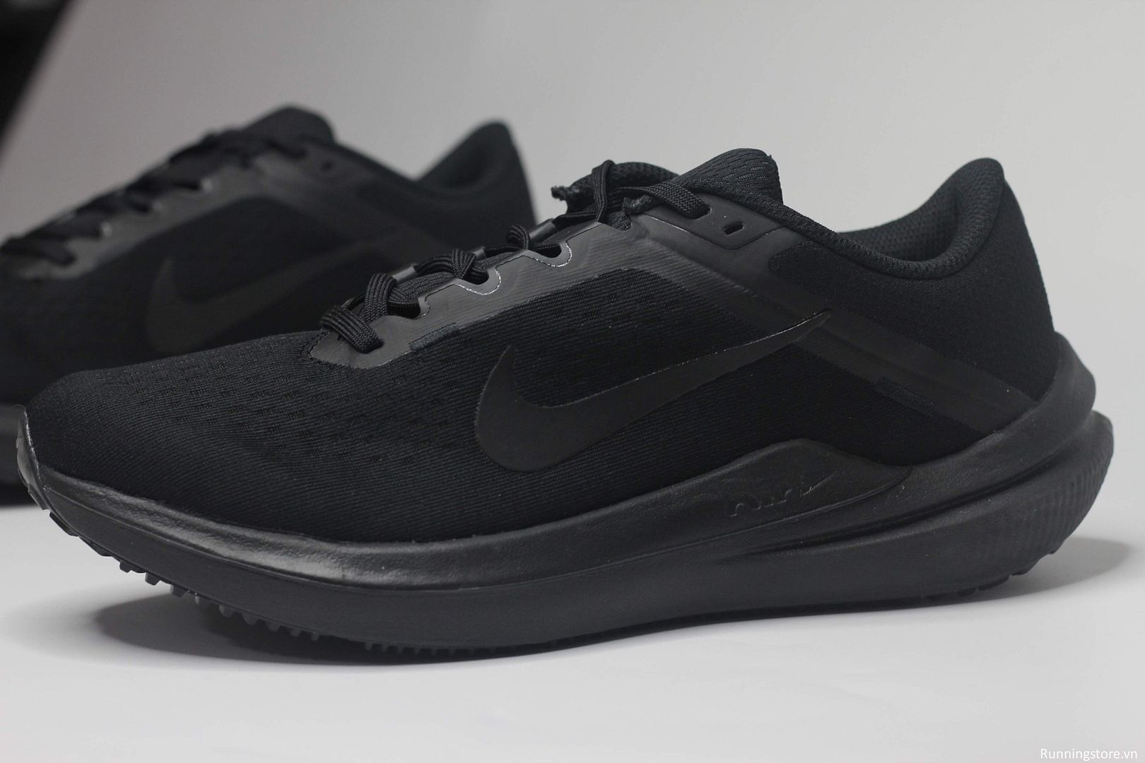 Nike Winflo 10 Air Zoom black DV4022-001