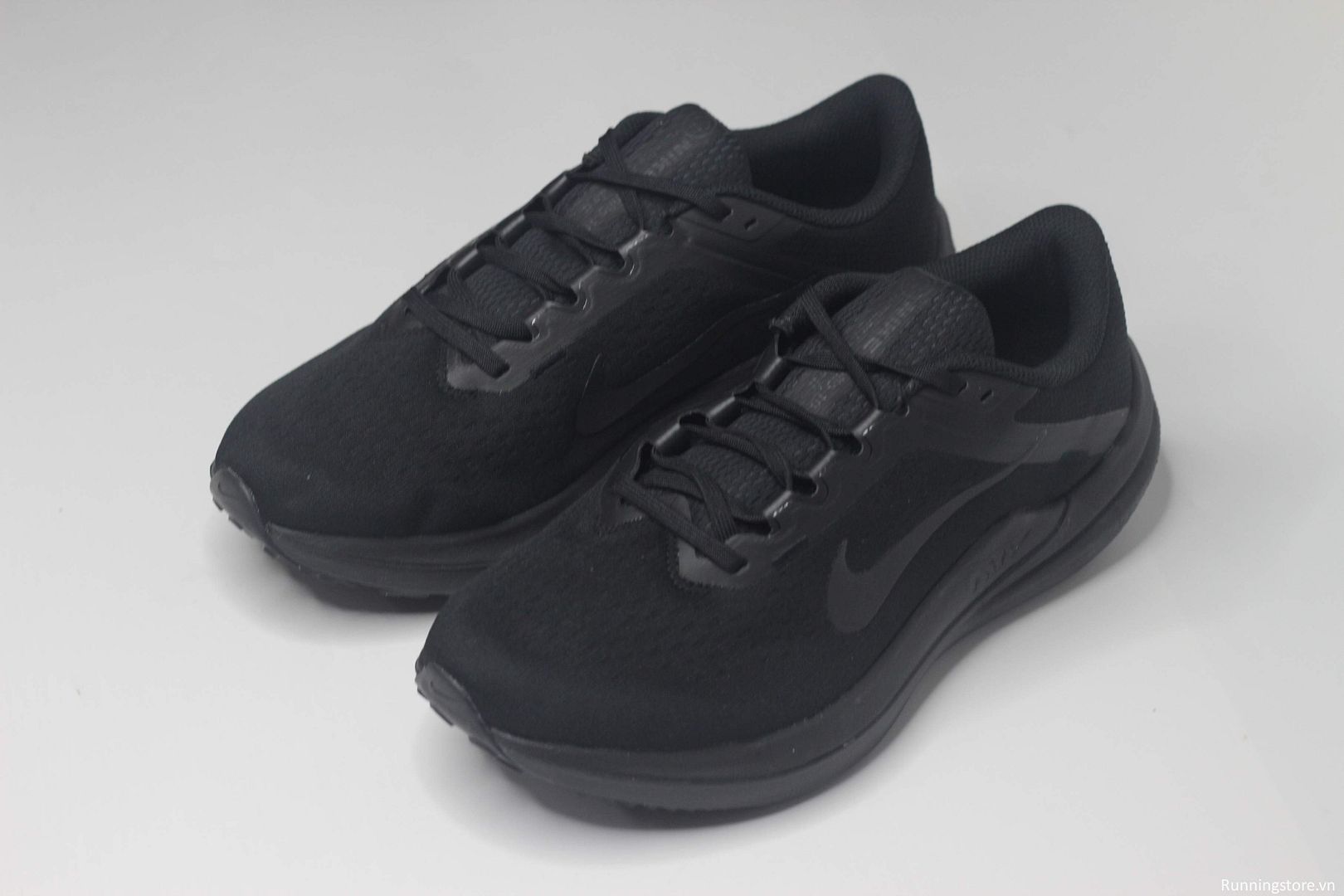 Nike Winflo 10 Air Zoom black DV4022-001
