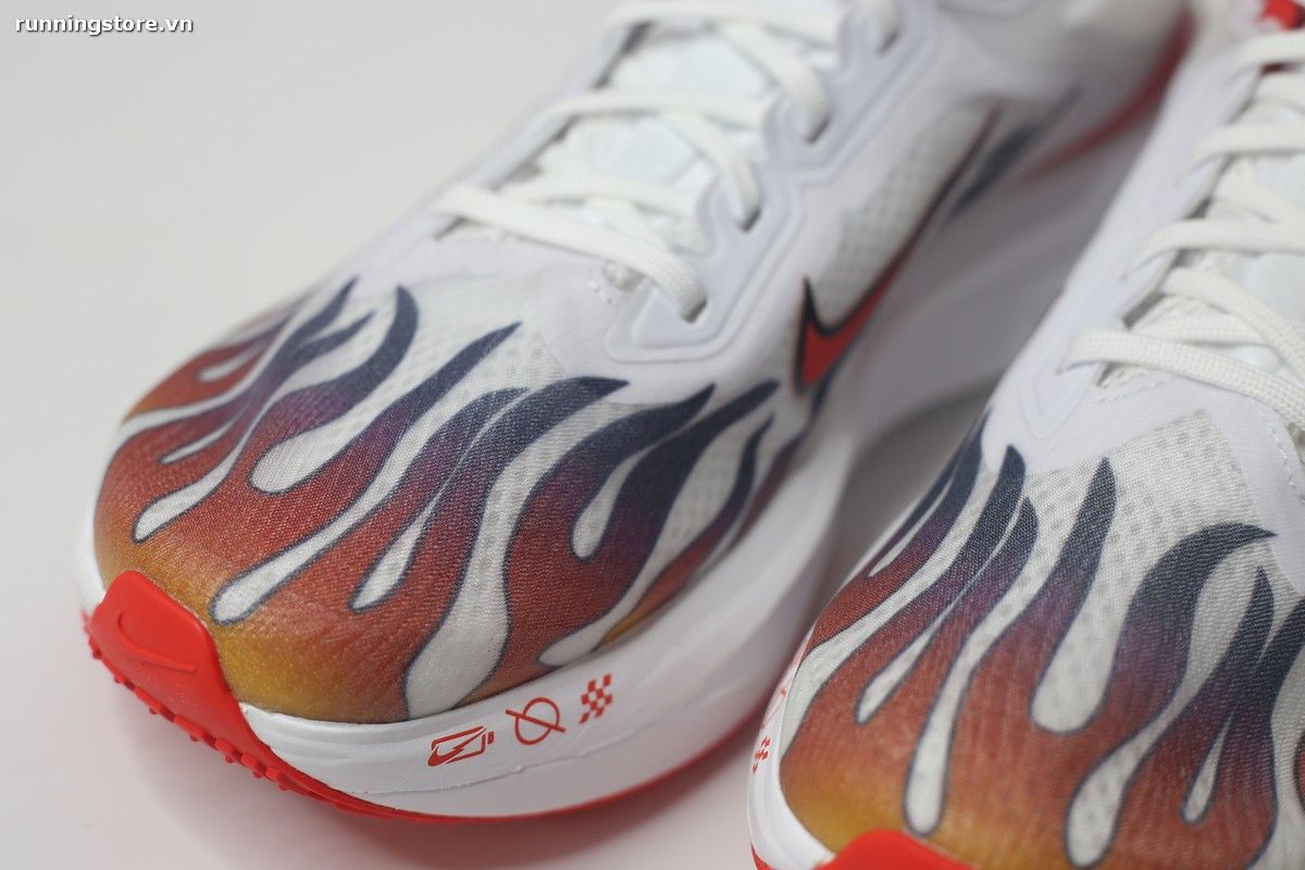 Nike Zoom Fly 6 Premium White/ Black/ University Red HQ3498-100