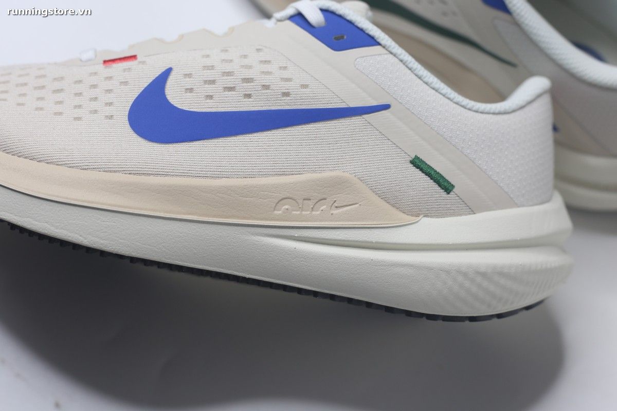Nike Winflo 10 Light Orewood Brown/ Sail/ Sanddrift/ Game Royal HQ1178-141