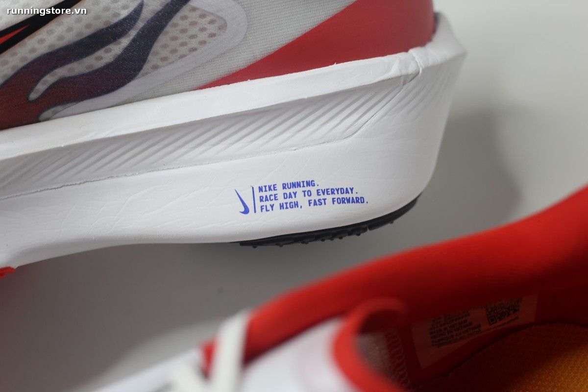 Nike Zoom Fly 6 Premium White/ Black/ University Red HQ3498-100