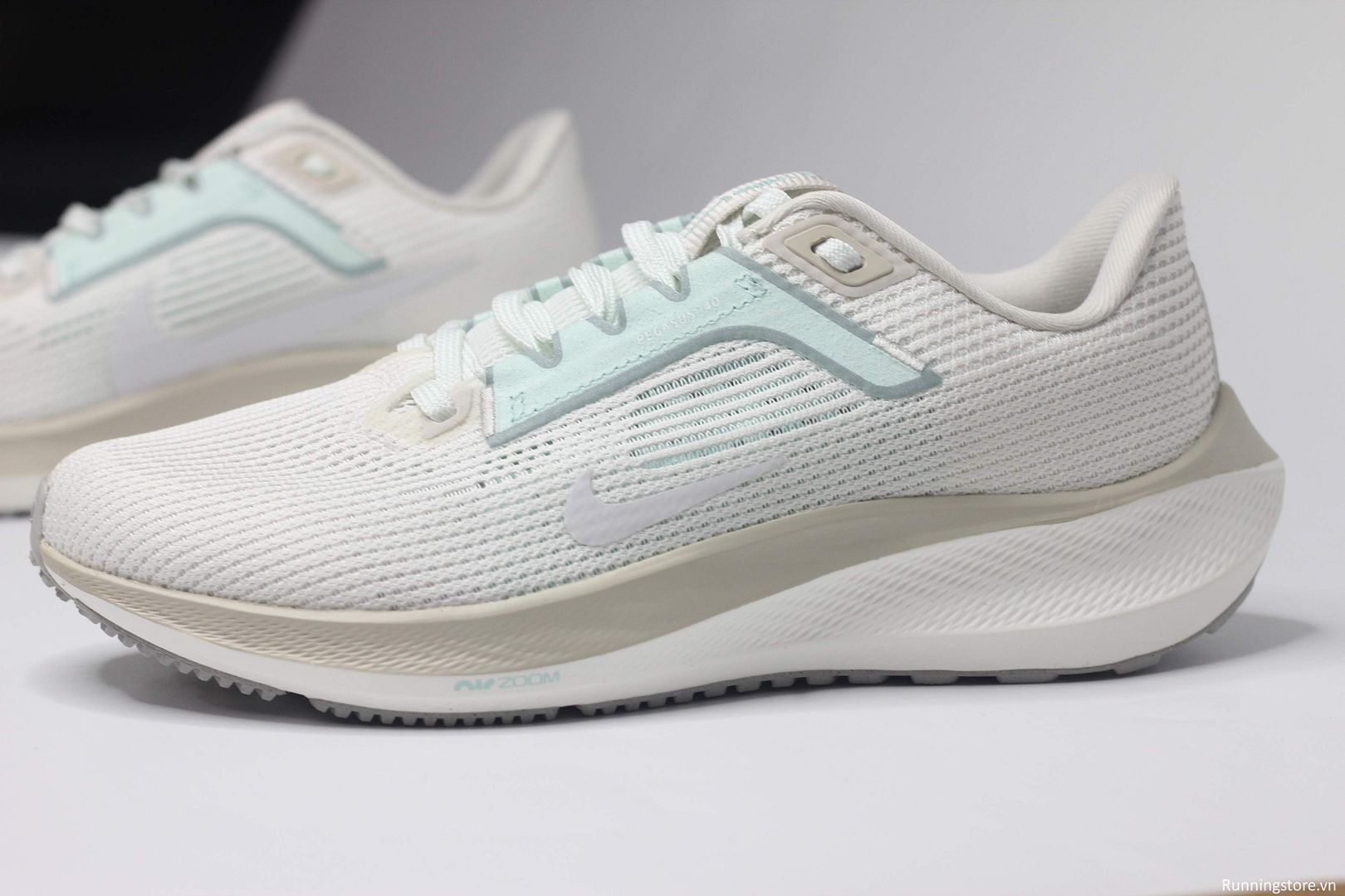 Nike Pegasus 40 Premium W Air Zoom ‘Phantom Jade Ice’ FN7629-030