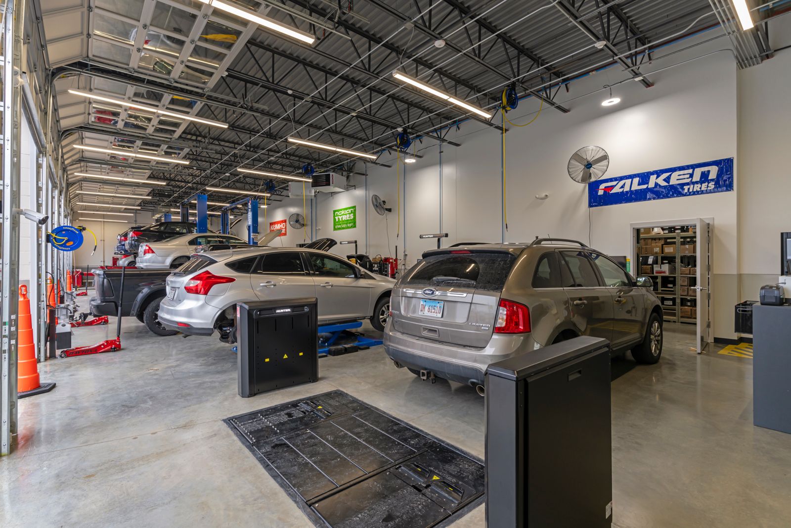 Plaza Tire Service Belleville team and community