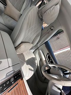 8b977dd2-563b-423a-8107-ddb07d1cc65d