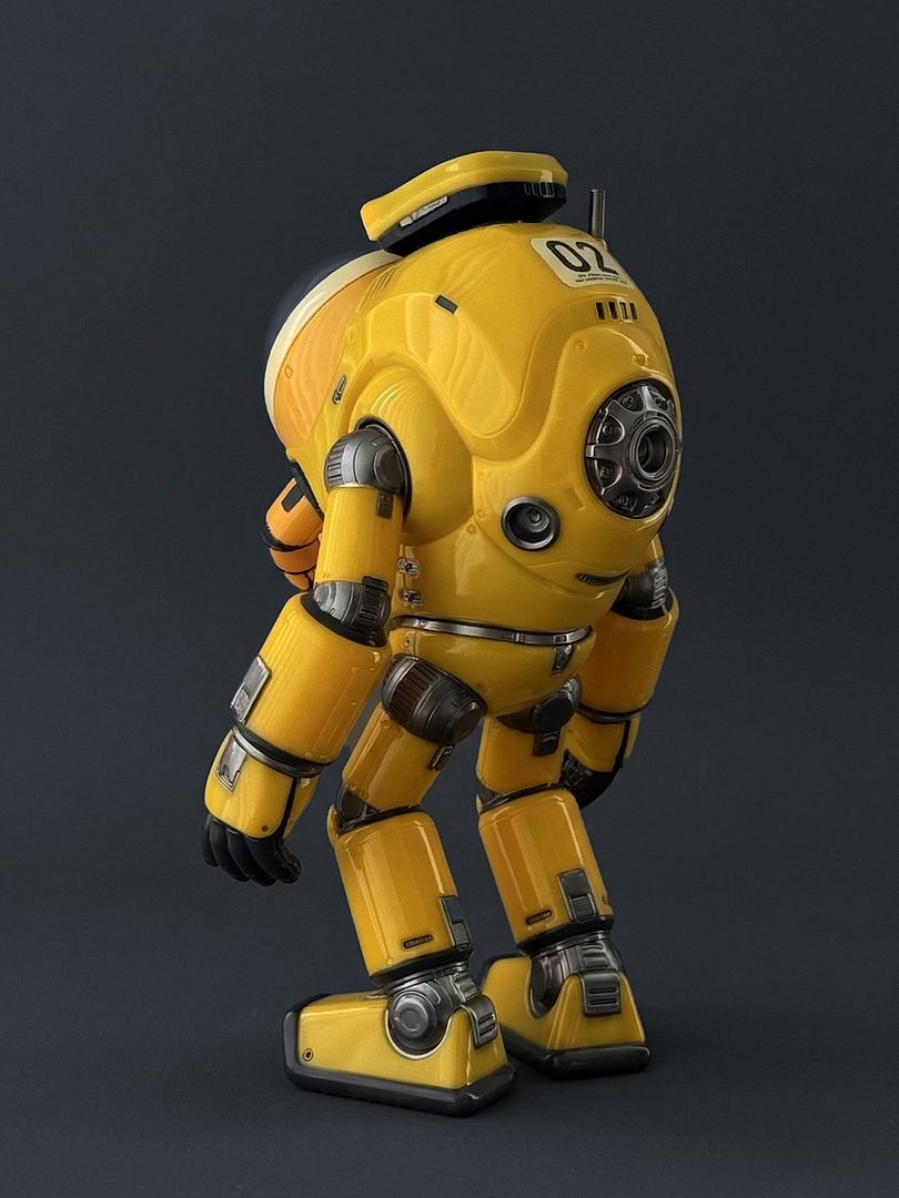 BC-1 Industrial Yellow Returns… Molding Mule’s Baby Carrier Droid Levels Up!