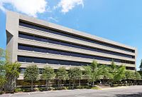 https://www.bisnow.com/washington-dc/news/self-storage/empty-tysons-office-building-approved-for-apartments-to-be-converted-into-self-storage-instead-84962