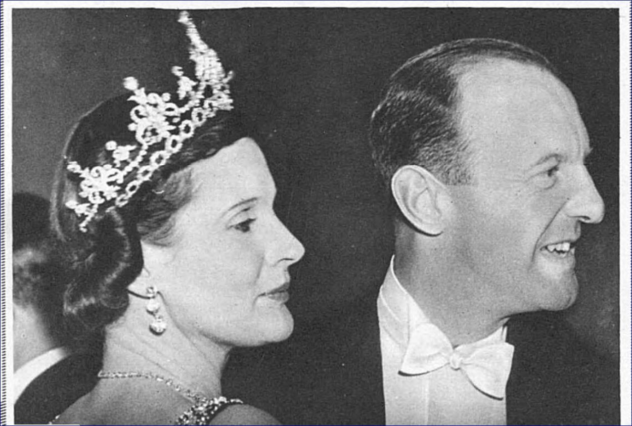 Viscountess of Weymouth and Duke of Beaufort Sketch 26 Oct 1938_zpsuzrslvrd