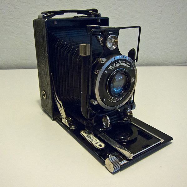 IMAGE: https://hosting.photobucket.com/albums/i63/wiltonw/Equipment/Voightlander.jpg?width=960&height=720&fit=bounds