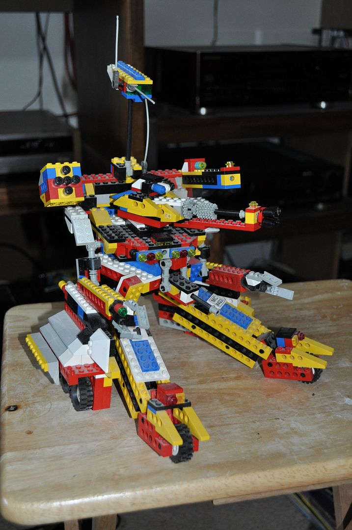 LEGOGUNHED-JOHN2.jpg