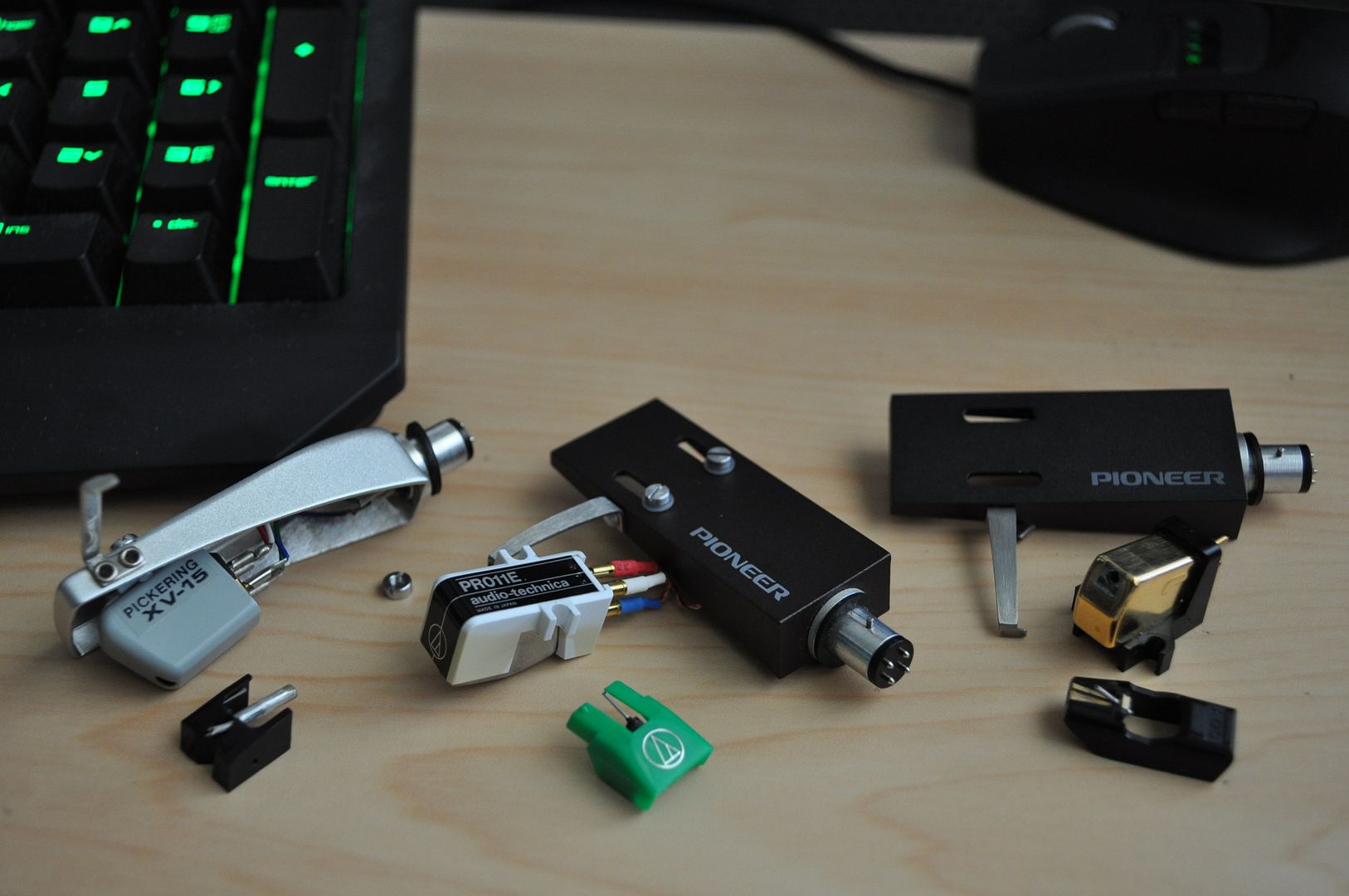 Hi-Fi STEREO - AUDIO/VIDEO Gearheads, Anyone? PL-112DPHONOCARTS-JOHN-4-30-13_zps75257110