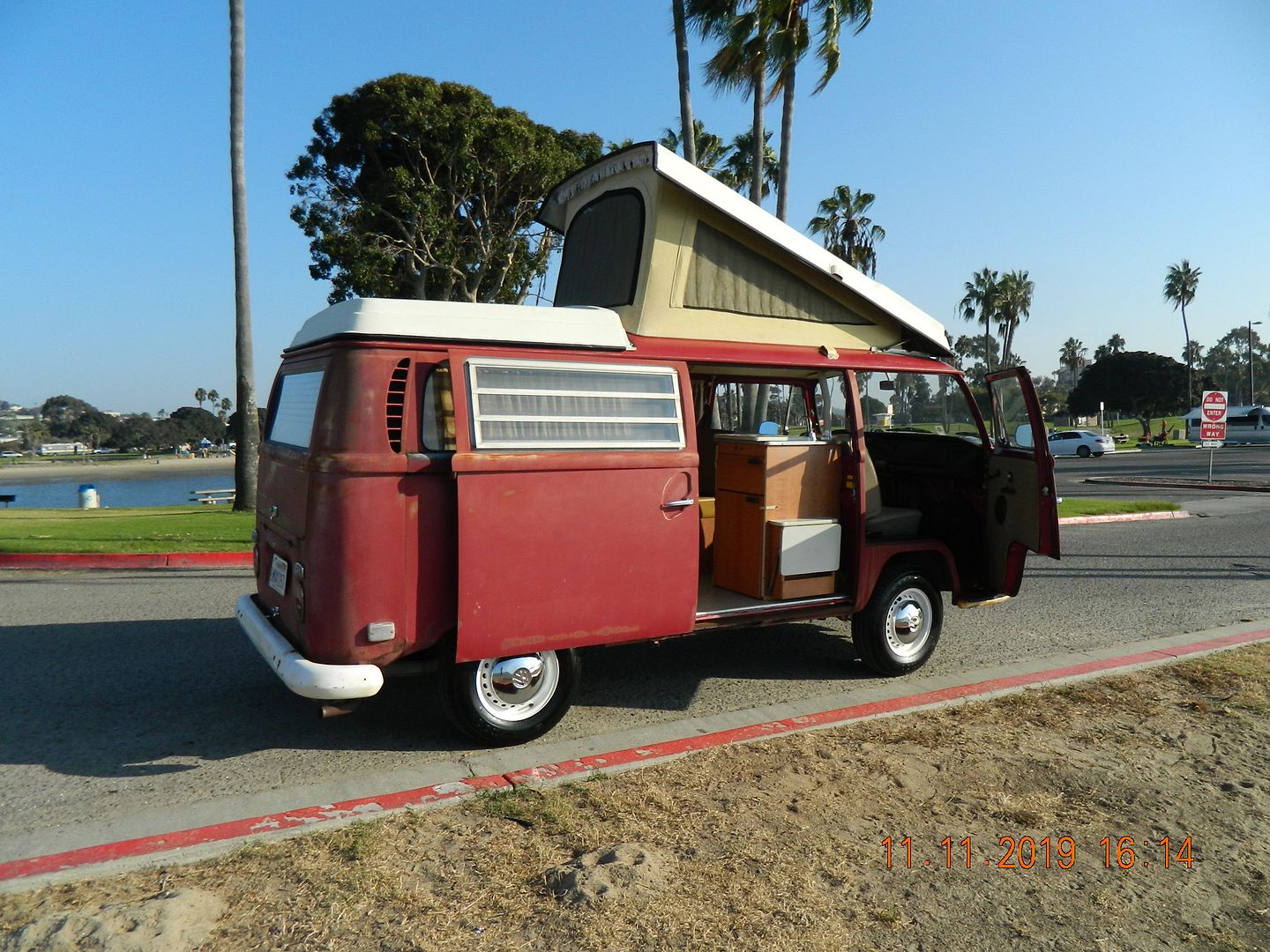 TheSamba.com :: Bay Window Bus - View Topic - Best Year Westy To Buy ...