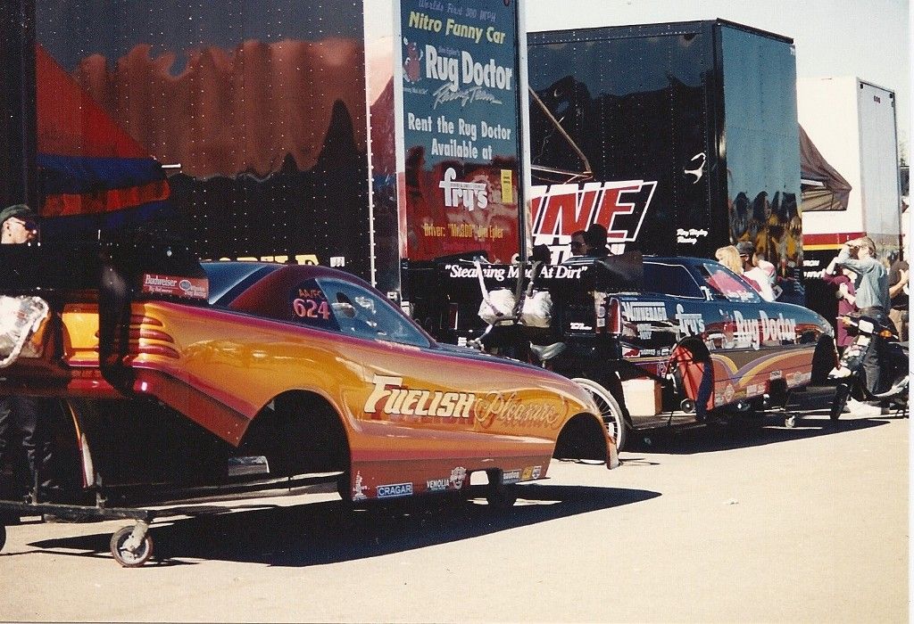 [Image: FirebirdRacewayPark-FunnyCars1.jpg]