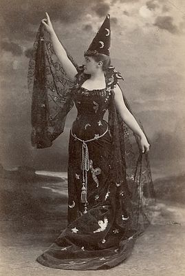 victorian witch