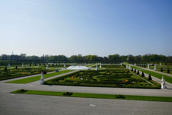 Großer Garten vom Schloss aus