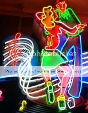 300 NEON COUPLE DANCING AND MUSICAL NOTES
