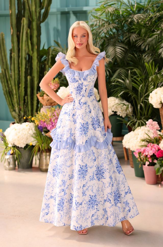 long sleeve lace dress champagne Ivory Embroidery Nude Tulle Neckline Sleeves Wedding Dresses US Size:4T Exchange:DressShirt The GL3585 is a Elegant Chiffon Emerald Green