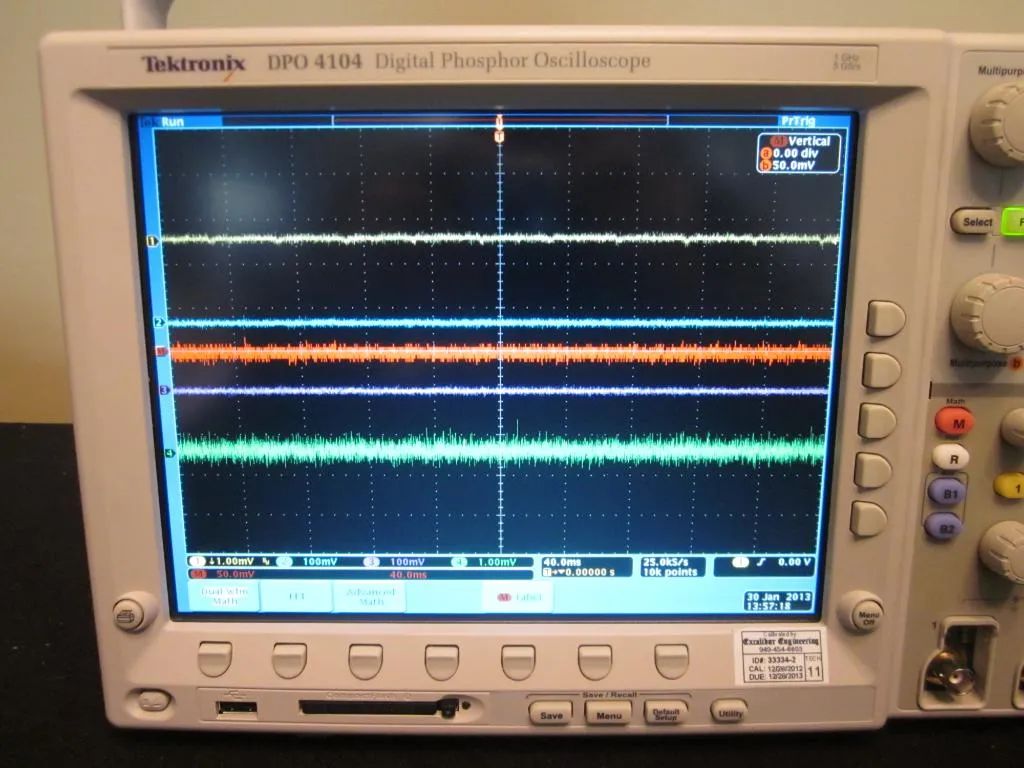 Tektronix DPO4104 digital oscilloscope