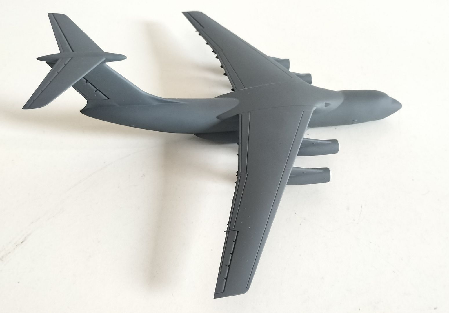 SQ Wings 1:200 IL-76 – New Mold and Livery Debut - DA.C