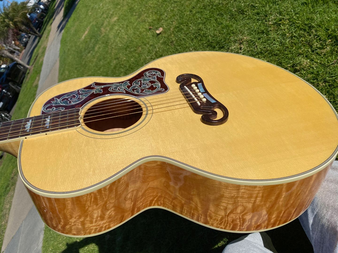 2008 Gibson Custom Shop SJ-200 Five Star Maple Quilt