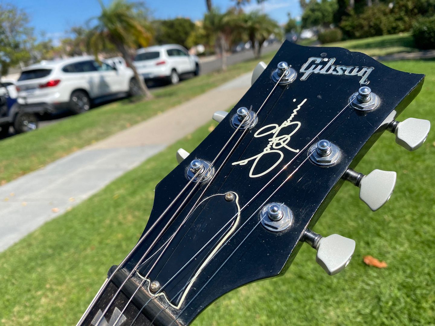 Gibson SG Custom Shop Tony Iommi Signature w/ COA Black Gibson SG Custom Shop Tony Iommi Signature w/ COA Black